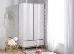 Armoire 2 Portes 1 Tiroir BROOM – Blanc/Chêne Clair