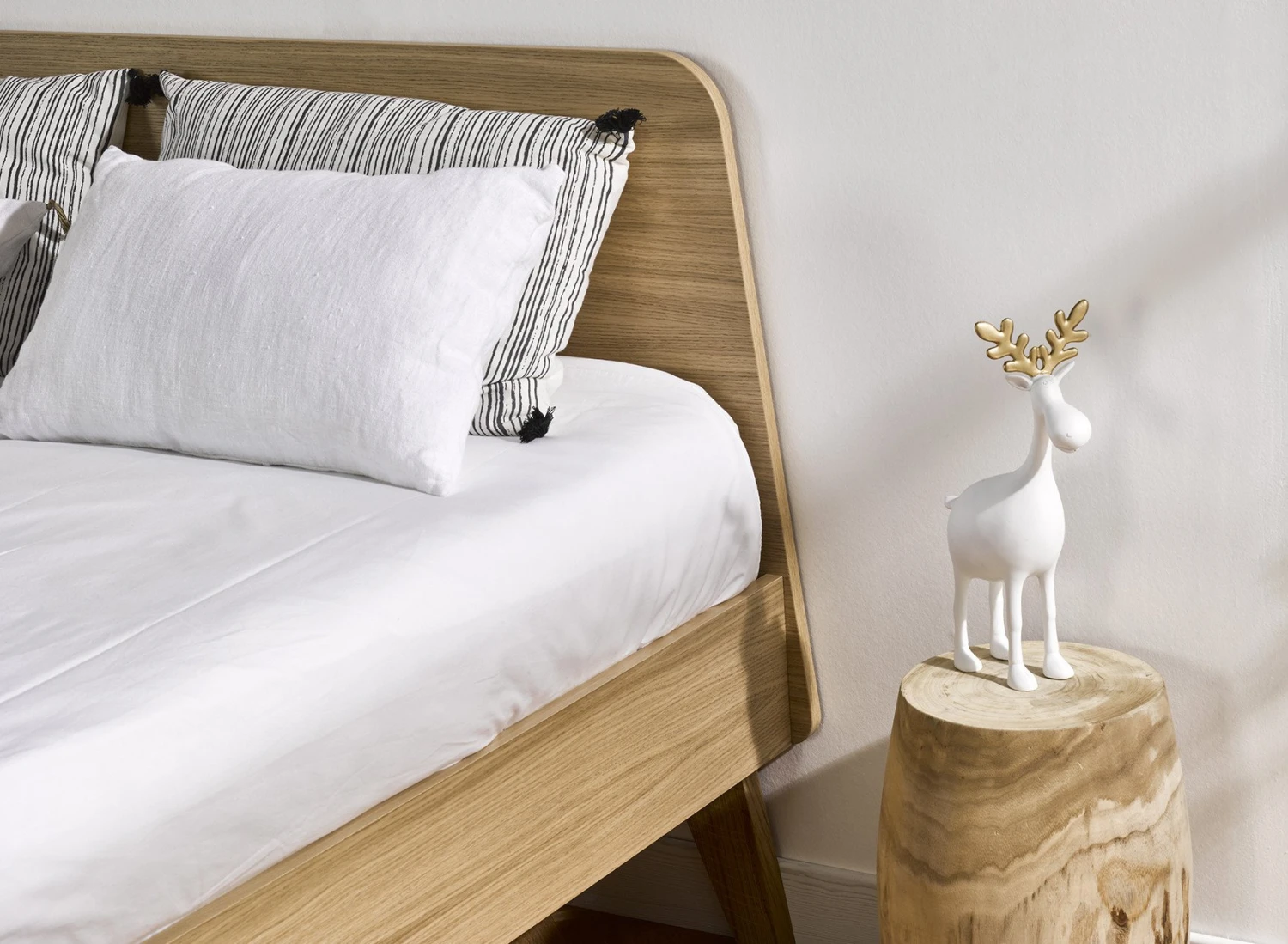 Lit Double 140x200 En Chêne LOKI 2 Lit Double 140x200 En Chêne LOKI – Image 2